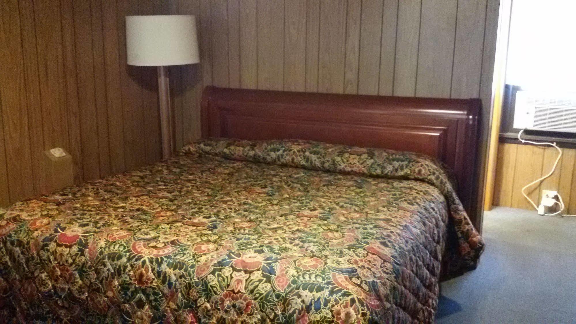 סטיבנס פוינט Hotel Blue Top Inn מראה חיצוני תמונה